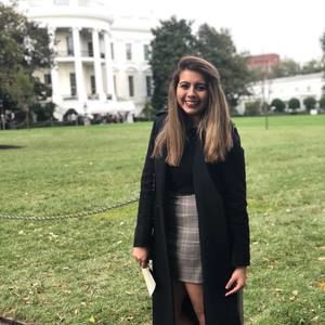 Meet your Posher, Mina